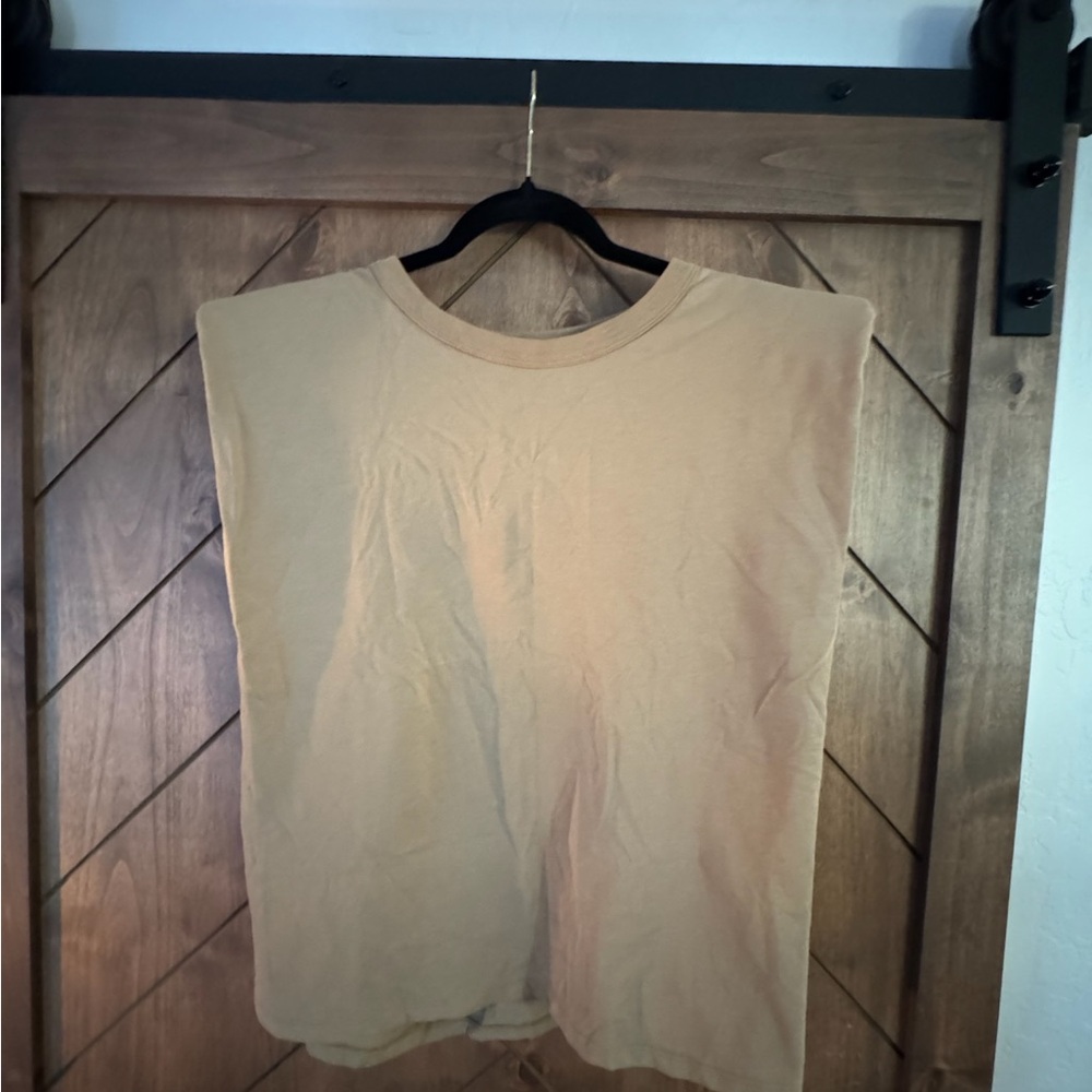 🆕 Endless Rose Tan Sleeveless Top with Shoulder Pads - Large - Picture 3 of 5
